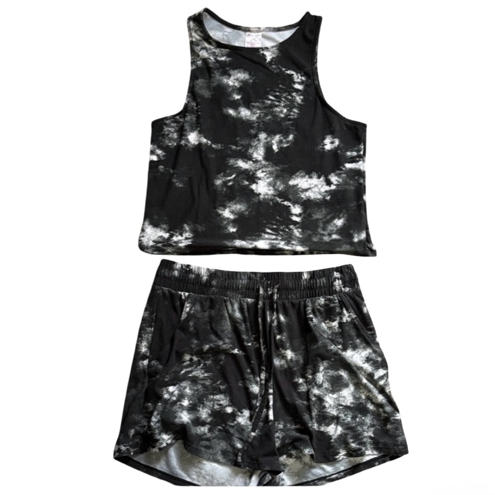 No Boundaries Black and White Tie-Dye Lounge Set